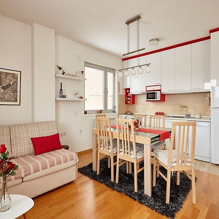 Luxury Apartment Near City Center Scopia Exterior foto